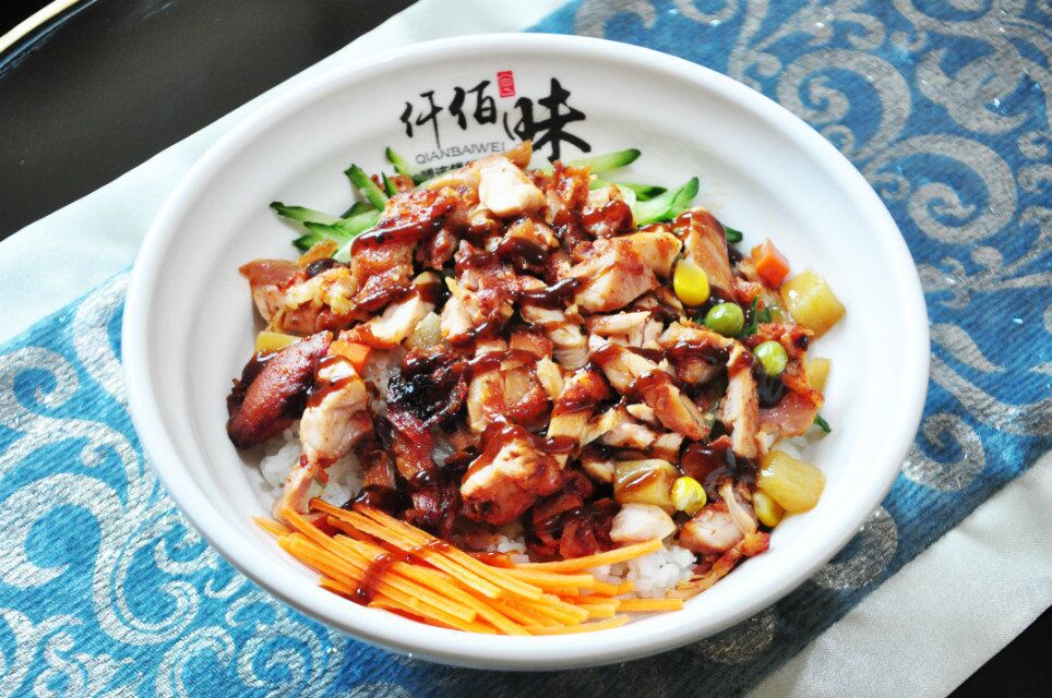 仟佰味烤肉拌饭费用低口味更多样配料更美味